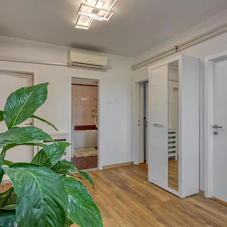 Apartmán New Axel With Sea View 2025 Rovinj