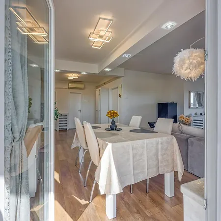 New Axel With Sea View 2025 Διαμέρισμα