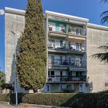 Διαμέρισμα New Axel With Sea View 2025