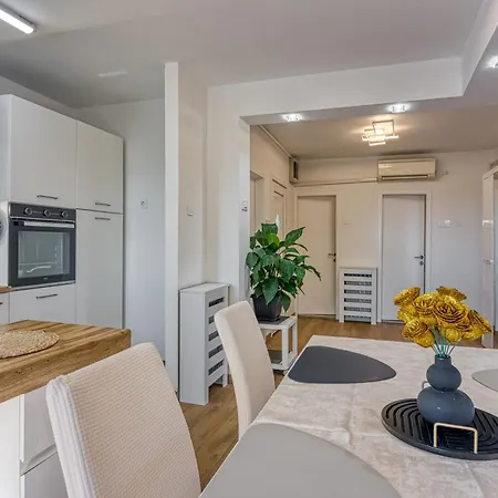 New Axel With Sea View 2025 *