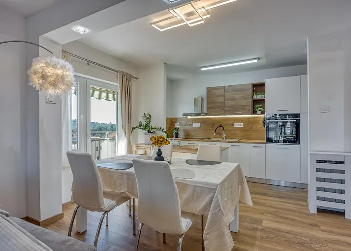 New Axel With Sea View 2025